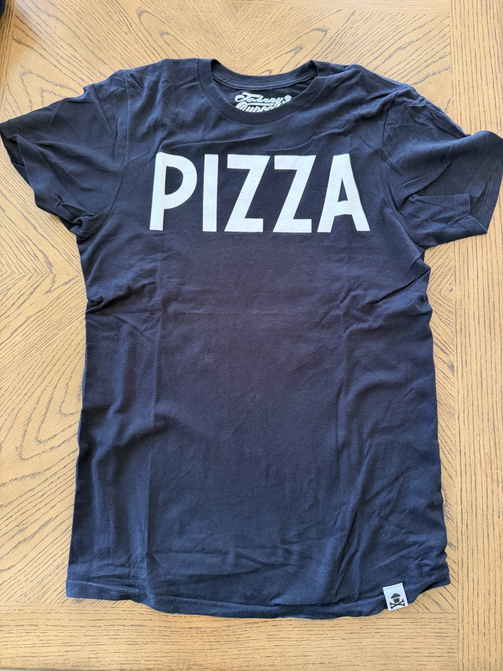 Men’s Johnny Cupcakes ‘Pizza’ Tee